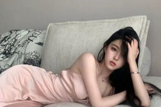悉尼·斯威尼晒出《克里斯蒂》幕后照感人致谢引发关注