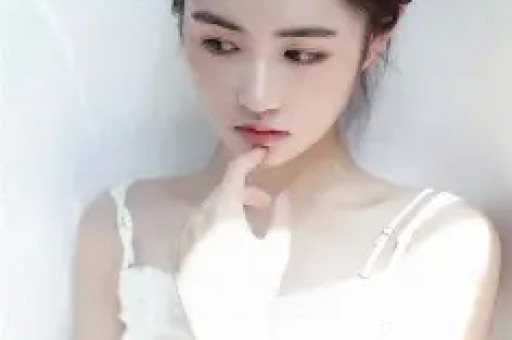 《亚洲AV无本泽朋美》免费观看