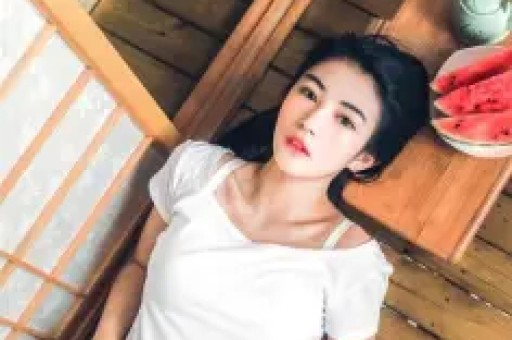 惊险直击！欧瑞伟64岁亲身跳墙失手滚地仍完成求婚绝活幕后花絮曝光